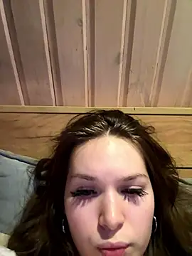 -Amora online show from January 13, 2026, 12:31 pm