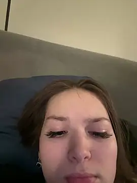 -Amora online show from February 13, 2026, 12:16 pm