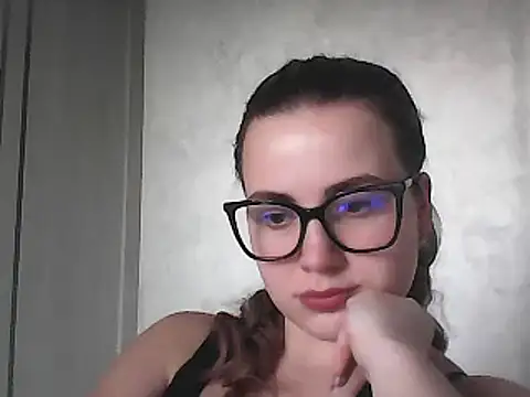 Snapshot of GoddessTenderness chatting on February 24, 2025, 3:31 pm GoddessTenderness online show from February 24, 2025, 3:31 pm