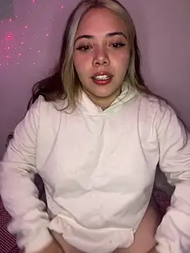  ivyginger online show from February 3, 2026, 4:54 am