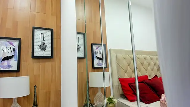 KimberlyBigBoobs online show from September 21, 2025, 5:34 am