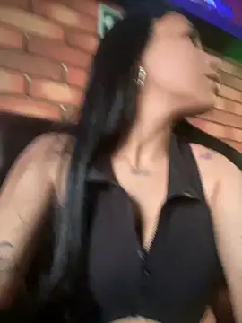 Snapshot of Naatalia chatting on November 17, 2025, 8:46 pm Naatalia online show from November 17, 2025, 8:46 pm