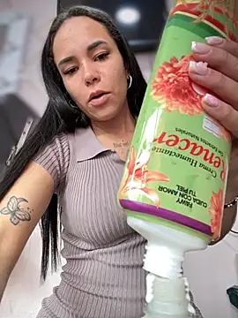 Snapshot of Naatalia chatting on November 20, 2025, 6:08 pm Naatalia online show from November 20, 2025, 6:08 pm