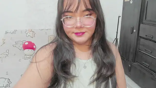 Snapshot of Naoko_7w7 chatting on June 17, 2026, 1:32 pm Naoko 7w7 online show from June 17, 2026, 1:32 pm