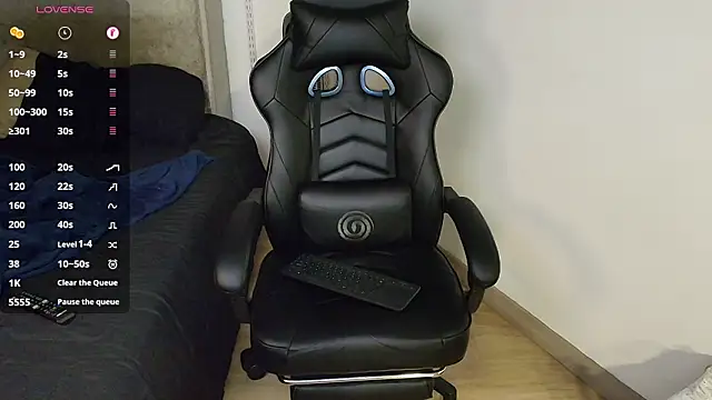 Snapshot of kevin_jef chatting on February 11, 2026, 3:12 pm kevin jef online show from February 11, 2026, 3:12 pm