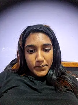 Snapshot of indianpink_lips chatting on April 20, 2026, 6:53 pm indianpink lips online show from April 20, 2026, 6:53 pm