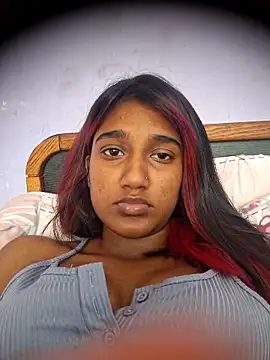 Snapshot of indianpink_lips chatting on May 17, 2026, 9:20 am indianpink lips online show from May 17, 2026, 9:20 am