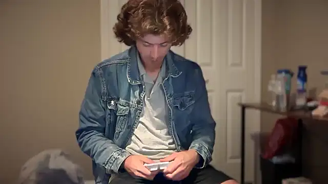 Snapshot of greekmythics chatting on October 22, 2025, 11:25 pm greekmythics online show from October 22, 2025, 11:25 pm