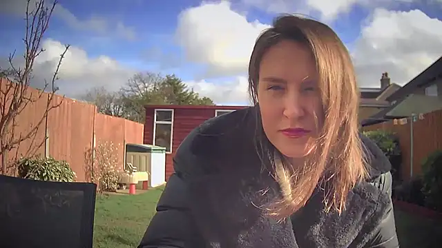 eatmypie69 online show from February 24, 2026, 10:27 am