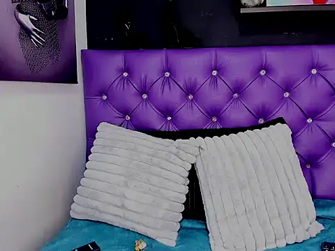 angellyhorny online show from June 5, 2026, 4:45 pm