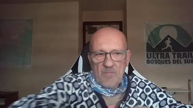 Snapshot of llopaco chatting on December 22, 2025, 12:49 pm llopaco online show from December 22, 2025, 12:49 pm