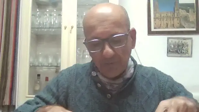 Snapshot of llopaco chatting on October 31, 2025, 6:59 pm llopaco online show from October 31, 2025, 6:59 pm