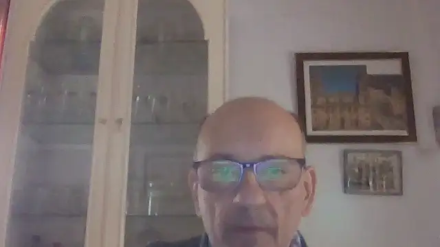 Snapshot of llopaco chatting on November 14, 2025, 1:37 pm llopaco online show from November 14, 2025, 1:37 pm