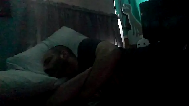 Snapshot of Novabear6996 chatting on February 21, 2026, 6:43 pm Novabear6996 online show from February 21, 2026, 6:43 pm