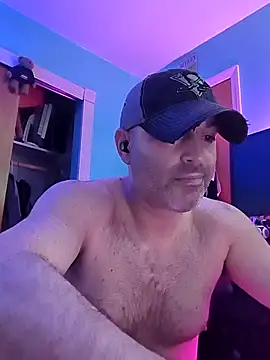 Snapshot of Novabear6996 chatting on February 22, 2026, 8:28 am Novabear6996 online show from February 22, 2026, 8:28 am