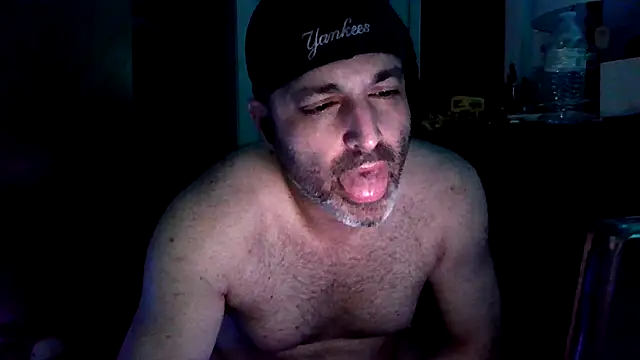 Novabear6996 online show from November 5, 2025, 1:03 pm