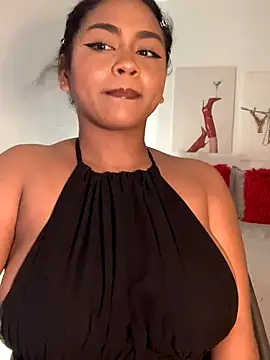 Dahiana Giil online show from November 25, 2025, 6:25 am