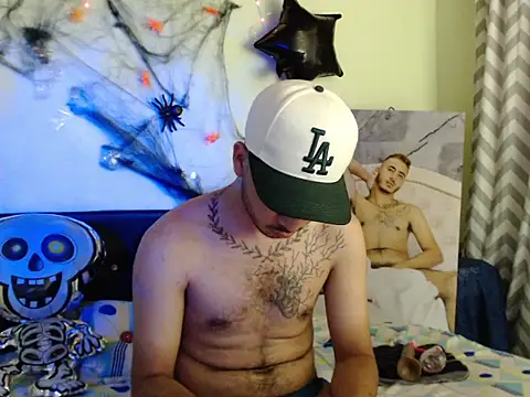 AdamParker  online show from October 21, 2025, 3:28 am