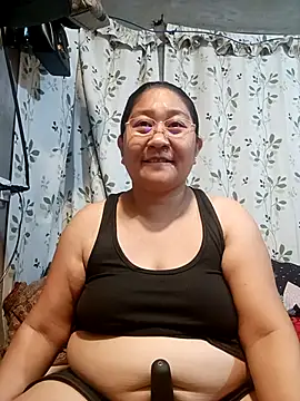 hotchubby88 online show from November 17, 2025, 10:41 am