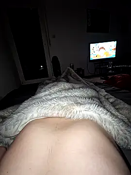 DerechteJunge online show from October 13, 2025, 1:51 am