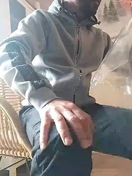 stfbi online show from March 22, 2025, 2:58 pm