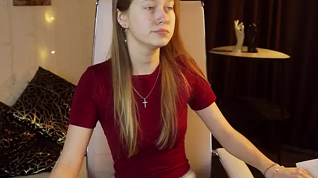 EveMundie online show from December 15, 2025, 6:30 am