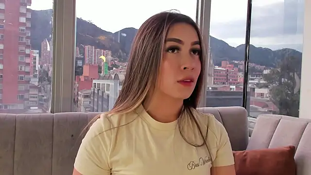 Snapshot of Ivanna_West chatting on June 15, 2026, 11:54 am Ivanna West online show from June 15, 2026, 11:54 am