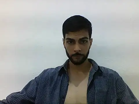 Snapshot of Gabrielteixeira120 chatting on May 10, 2026, 3:47 pm Gabrielteixeira120 online show from May 10, 2026, 3:47 pm