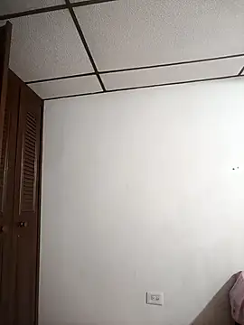 EmmaSulivan online show from December 18, 2025, 10:19 am