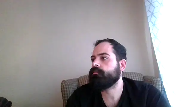 guccititi online show from April 19, 2026, 9:28 pm