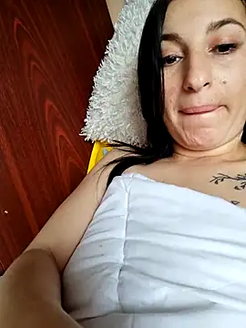 Snapshot of dydyMinion chatting on February 27, 2025, 11:50 am dydyMinion online show from February 27, 2025, 11:50 am