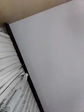 Snapshot of dydyMinion chatting on February 10, 2026, 8:19 pm dydyMinion online show from February 10, 2026, 8:19 pm