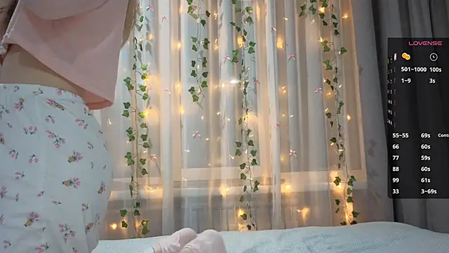 CarolinePepper online show from January 31, 2026, 7:12 pm