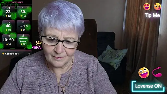 Sandra Snowflake online show from March 17, 2026, 4:04 am