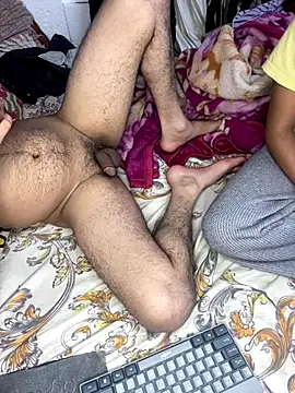 Snapshot of Sabnam_bano chatting on December 20, 2025, 6:33 pm Sabnam bano online show from December 20, 2025, 6:33 pm