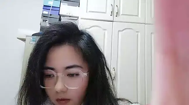 Lucy-xixi online show from February 22, 2025, 1:13 pm