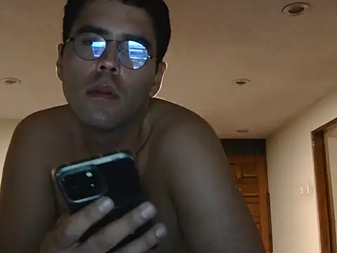 Snapshot of feetwhore666 chatting on June 21, 2026, 7:36 am feetwhore666 online show from June 21, 2026, 7:36 am