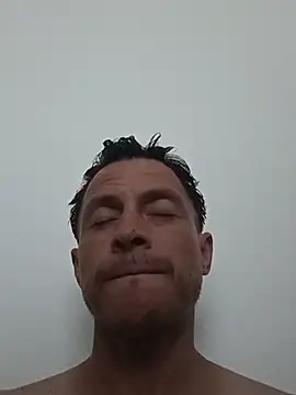 salchichon 69 online show from July 4, 2026, 11:42 pm