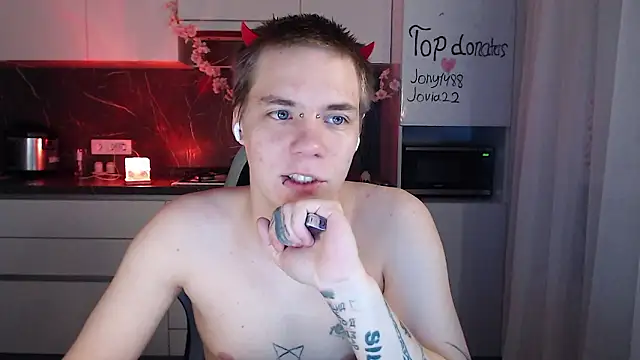 yourlildemon online show from March 14, 2026, 6:25 pm