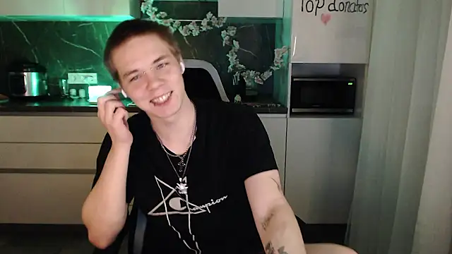 yourlildemon online show from March 21, 2026, 5:17 pm