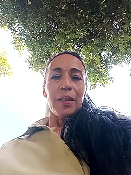 Coeur de luxure online show from December 1, 2025, 3:57 pm