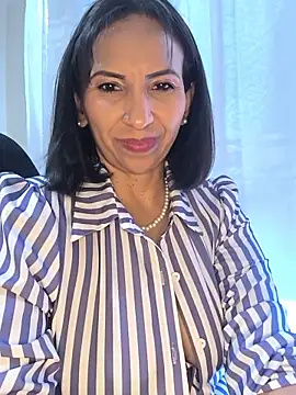 Mrsvictoriaaa online show from June 4, 2026, 8:35 pm