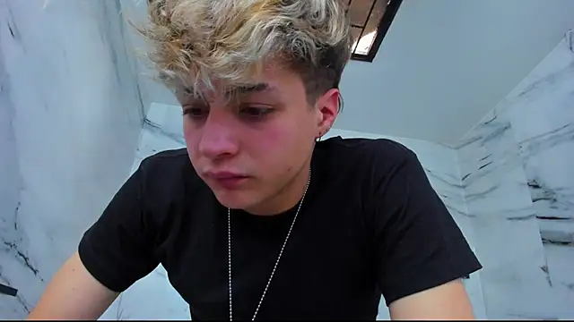 Snapshot of stonne69 chatting on October 17, 2025, 6:10 pm stonne69 online show from October 17, 2025, 6:10 pm