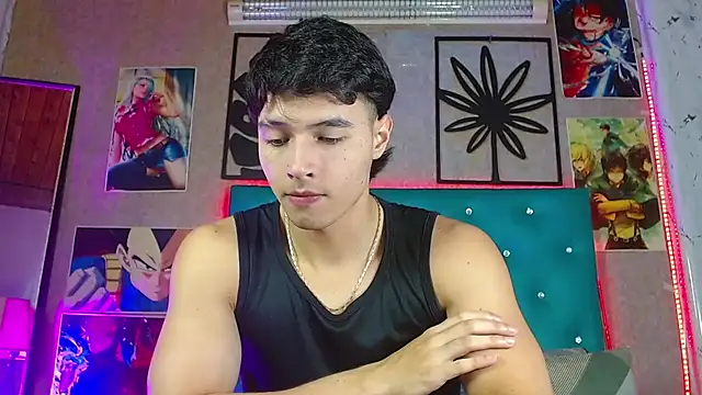 LiamAndrewzz online show from March 18, 2026, 4:15 am