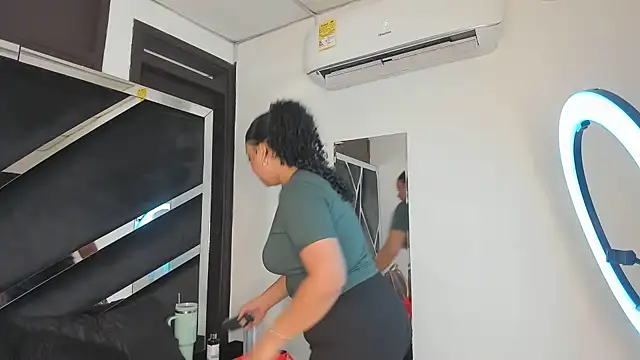 Rubyxht online show from September 11, 2025, 12:38 pm