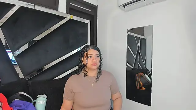 Rubyxht online show from October 9, 2025, 12:38 pm