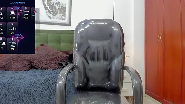 Johann sex online show from March 12, 2026, 5:39 pm