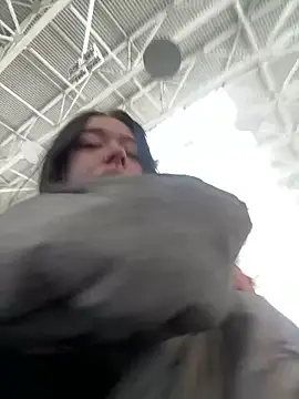 AlishaPrettyBlade online show from April 11, 2026, 4:20 am