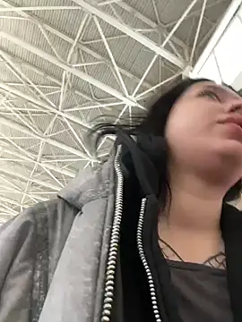 AlishaPrettyBlade online show from February 18, 2026, 5:16 am