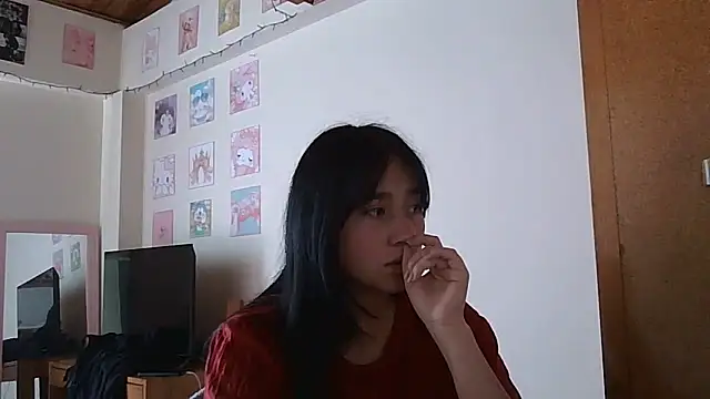 Arielle lov online show from November 8, 2025, 7:39 pm